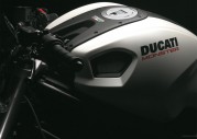 Ducati Monster 696